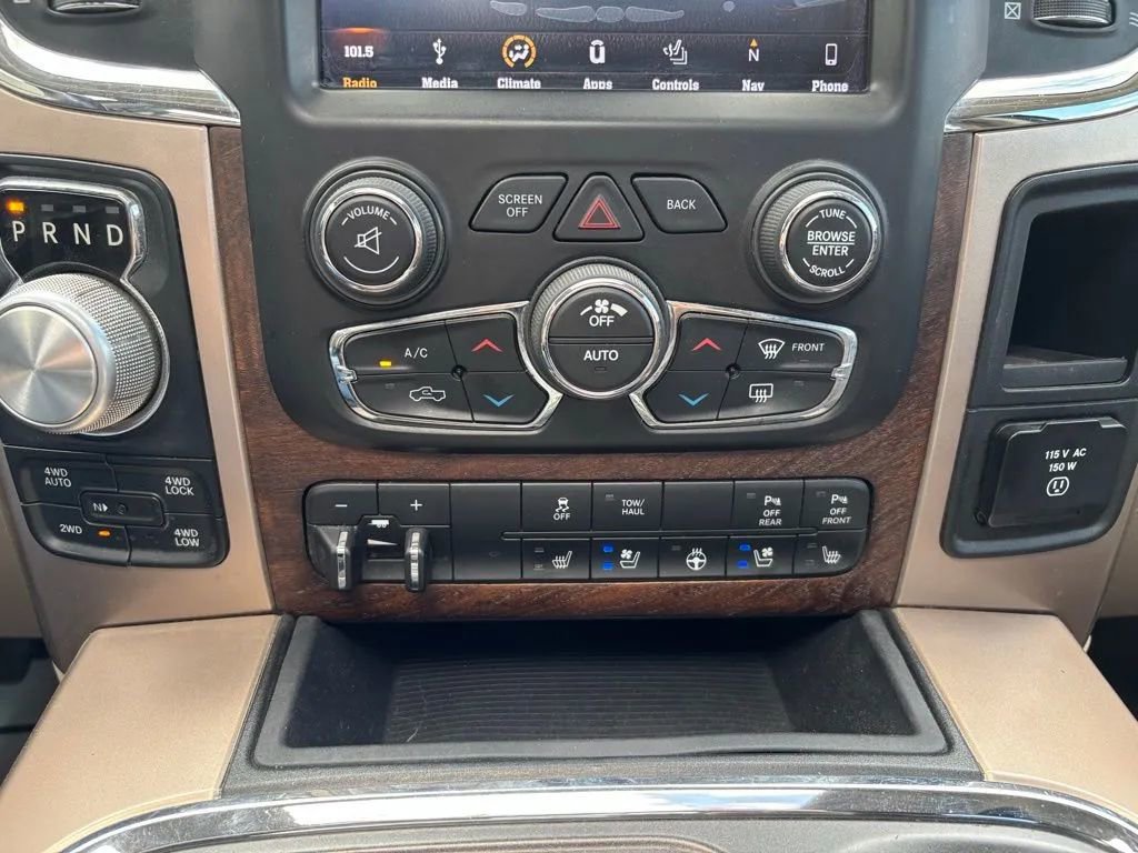 Used 2018 RAM 1500 Laramie Longhorn AWD/4WD image 17
