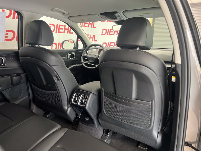 New 2026 Kia Sorento S AWD/4WD image 11