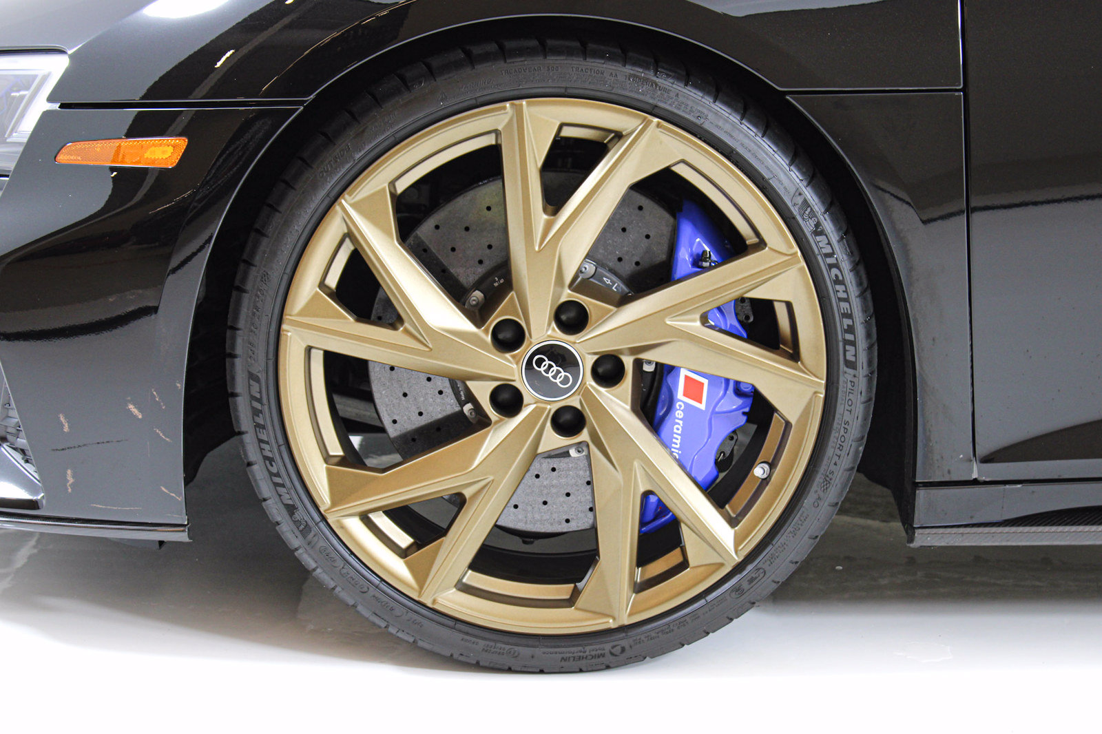 Used 2023 Audi R8 V10 performance AWD/4WD image 20