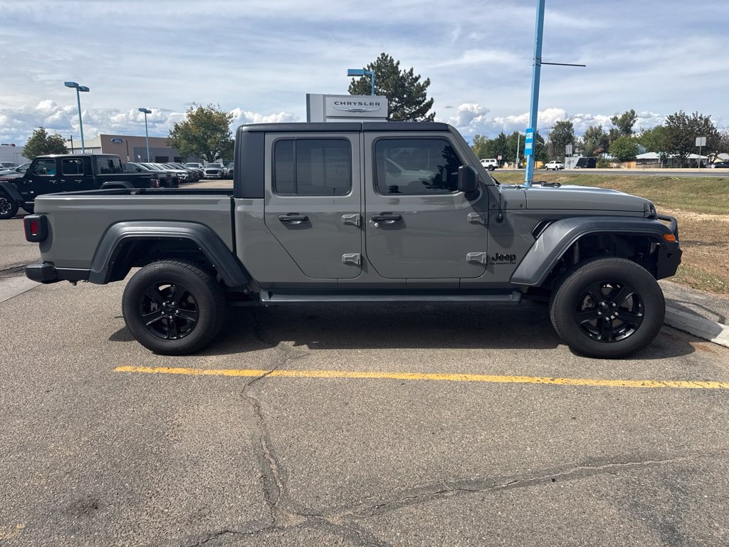 Used 2021 Jeep Gladiator Sport AWD/4WD image 4
