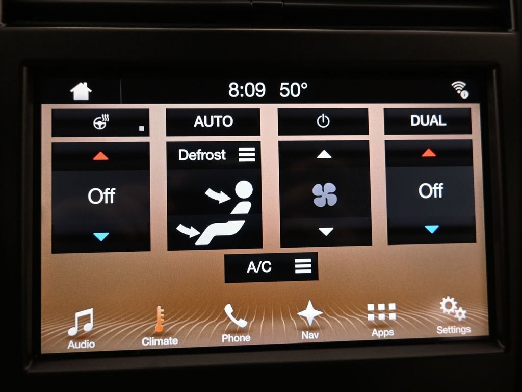 Used 2018 Lincoln MKC Select w/ Select Plus Package image 12