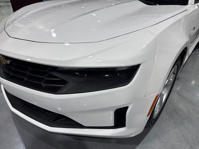 Used 2021 Chevrolet Camaro LT RWD image 27