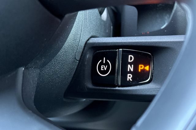 Certified 2024 Kia EV9 Light Long Range RWD image 30