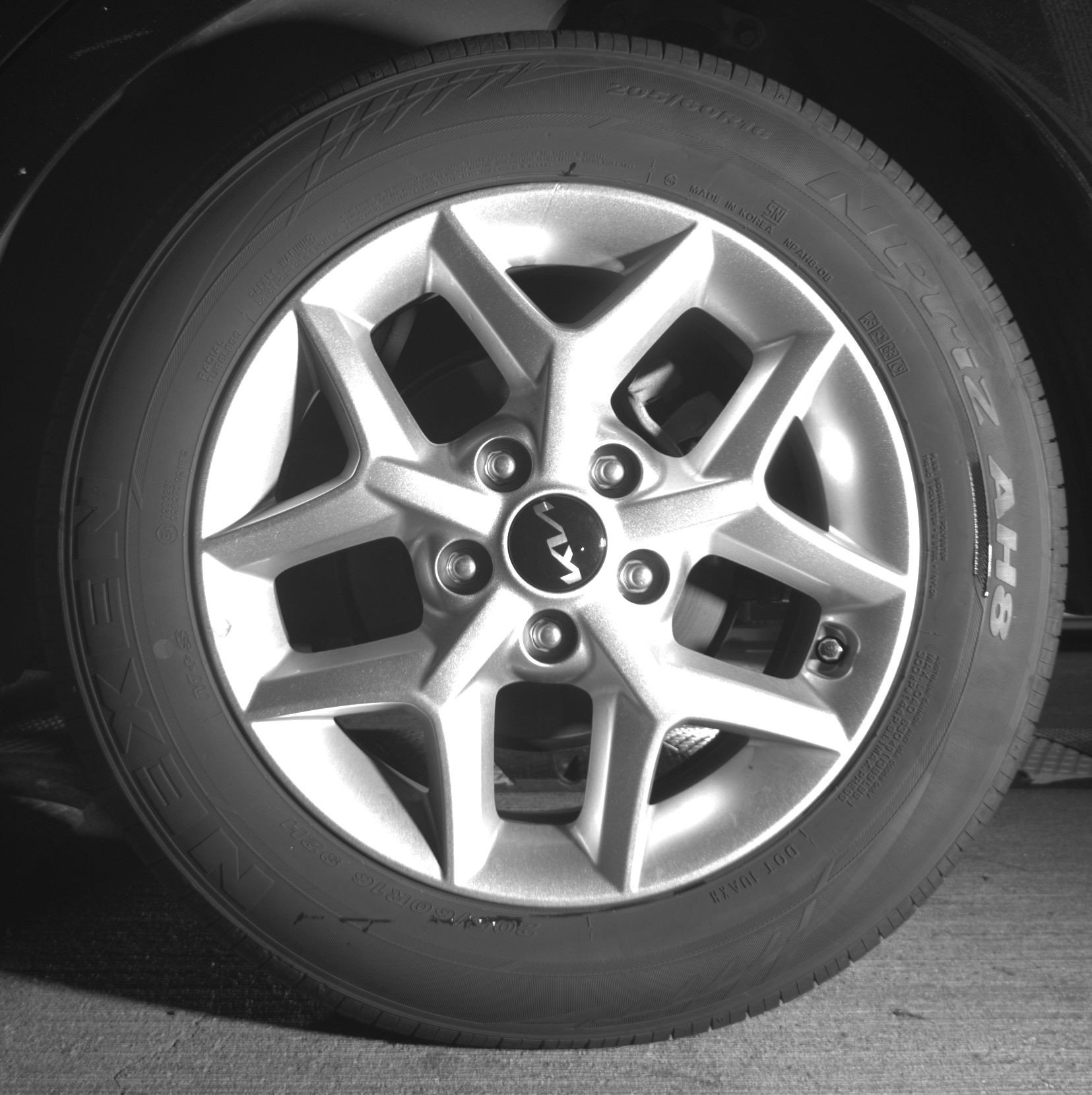 Used 2025 Kia Soul LX w/ LX Technology Package FWD image 14