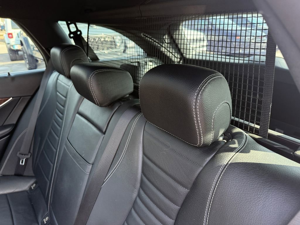 Used 2019 Mercedes-Benz E 450 4MATIC Wagon w/ Premium Package image 8