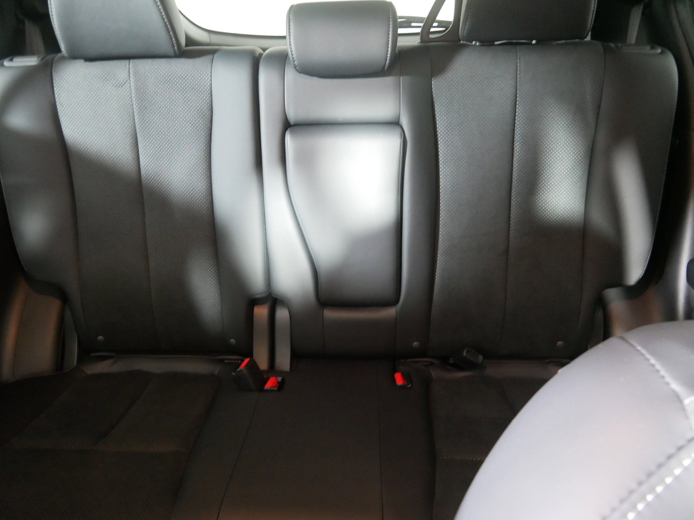 New 2025 Mitsubishi Eclipse Cross SE image 3