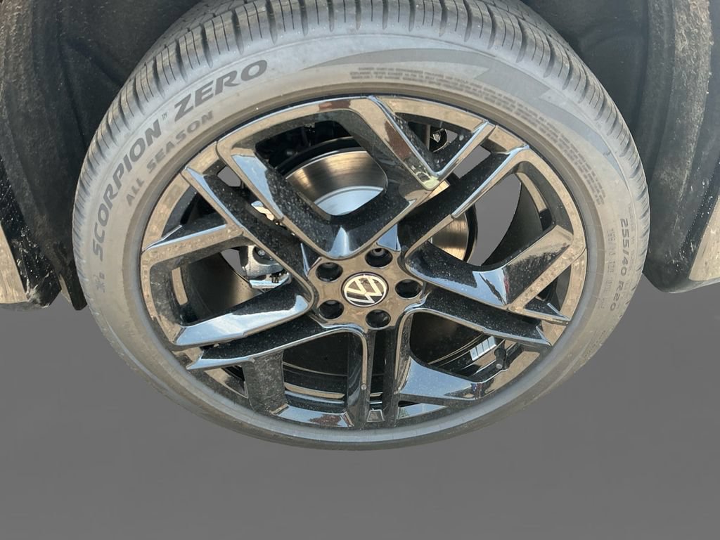 New 2026 Volkswagen Tiguan SE R-Line AWD/4WD image 14