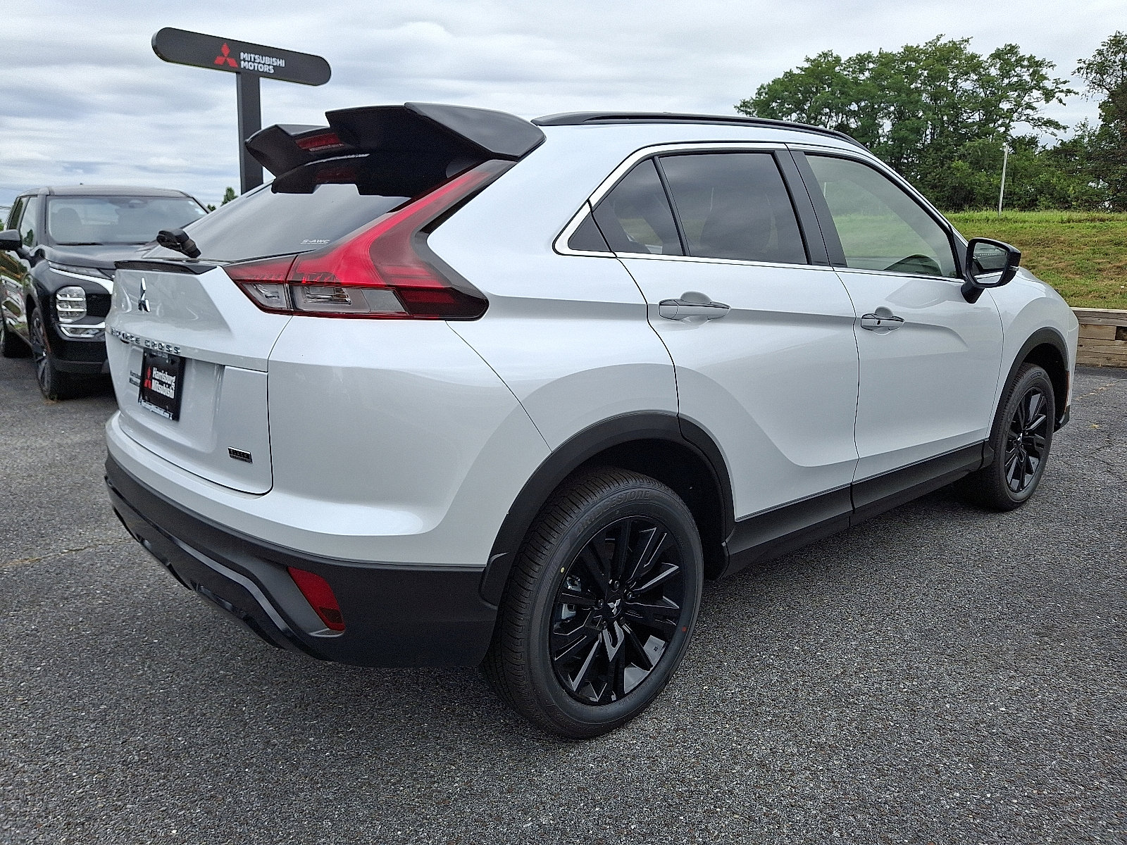 New 2025 Mitsubishi Eclipse Cross AWD image 7