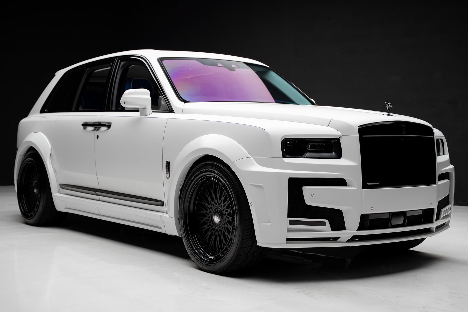 Used 2024 Rolls-Royce Cullinan Black Badge w/ Driver's Package AWD/4WD image 93
