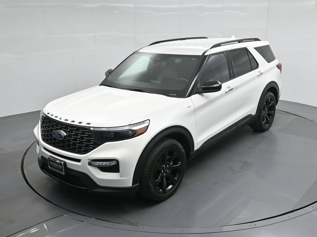 Certified 2023 Ford Explorer ST-Line w/ Class IV Trailer Tow Package RWD image 35