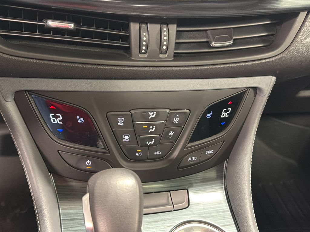 Used 2020 Buick Envision Essence w/ Experience Buick Package FWD image 39