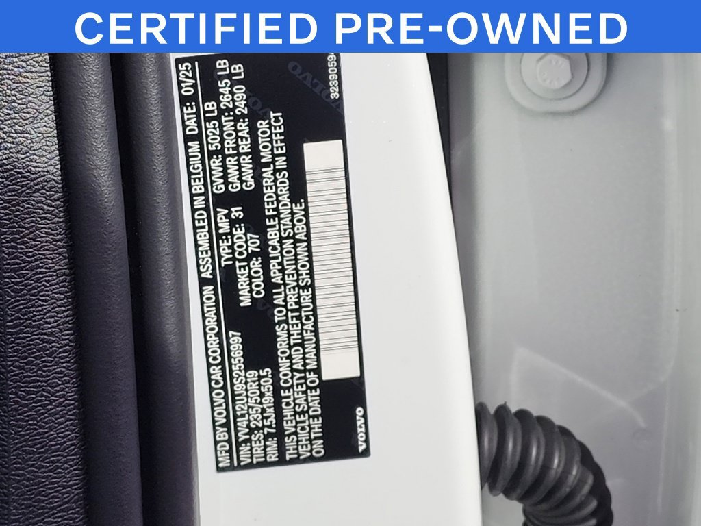 Used 2025 Volvo XC40 B5 Core w/ Protection Package Premier AWD/4WD image 30