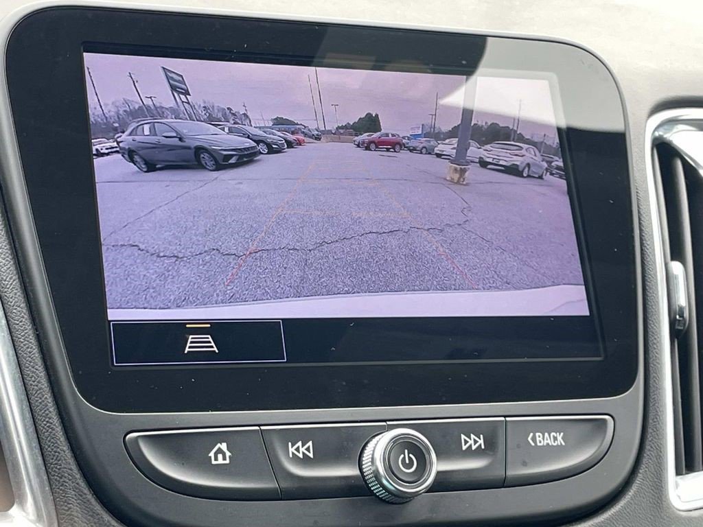 Used 2023 Chevrolet Malibu LT w/ Redline Edition image 20