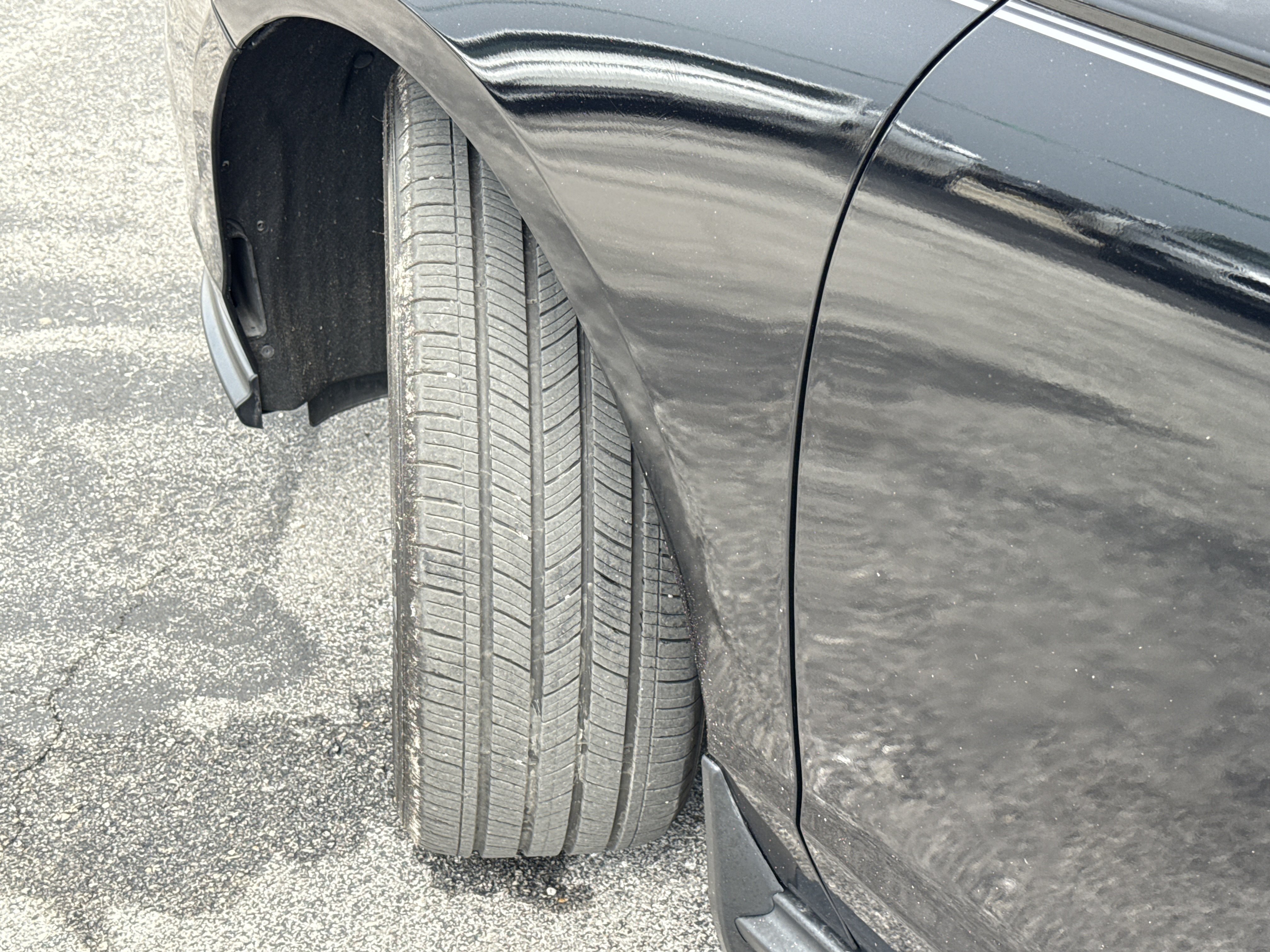Certified 2023 Honda Accord EX image 40