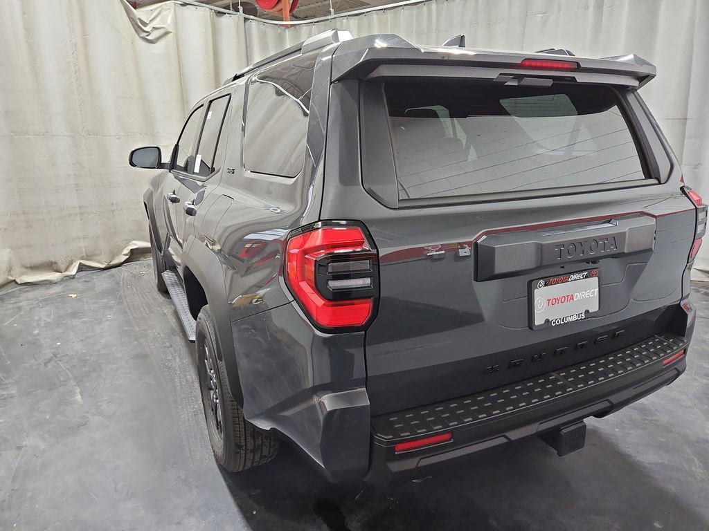 New 2026 Toyota 4Runner SR5 image 4