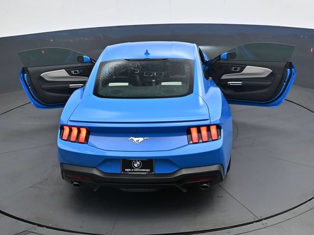 Used 2025 Ford Mustang Premium RWD image 44