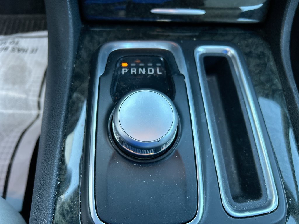 Used 2016 Chrysler 300 C w/ Safetytec Plus Group RWD image 19