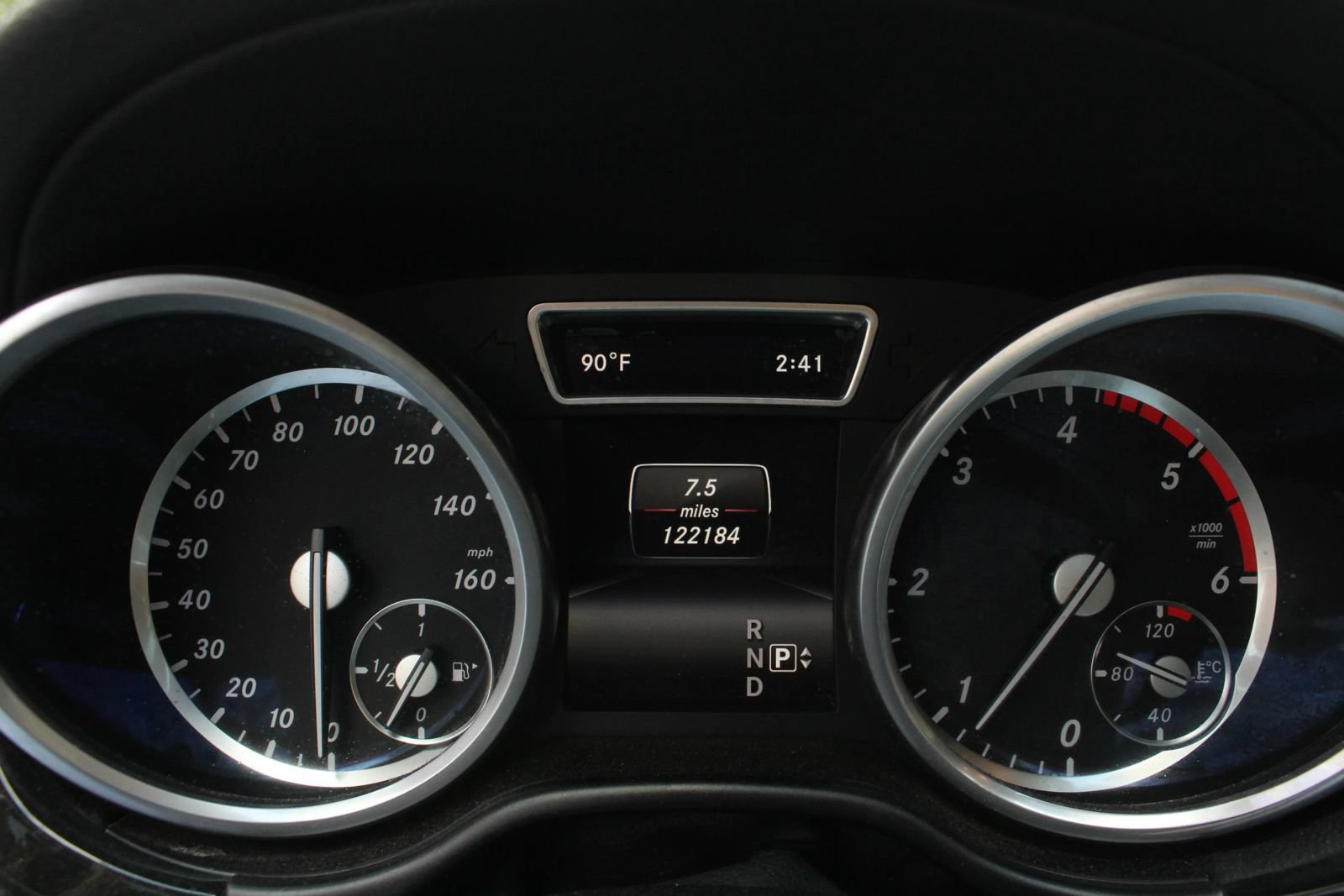 Used 2016 Mercedes-Benz GL 320 BlueTEC 4MATIC w/ Premium I Package image 32