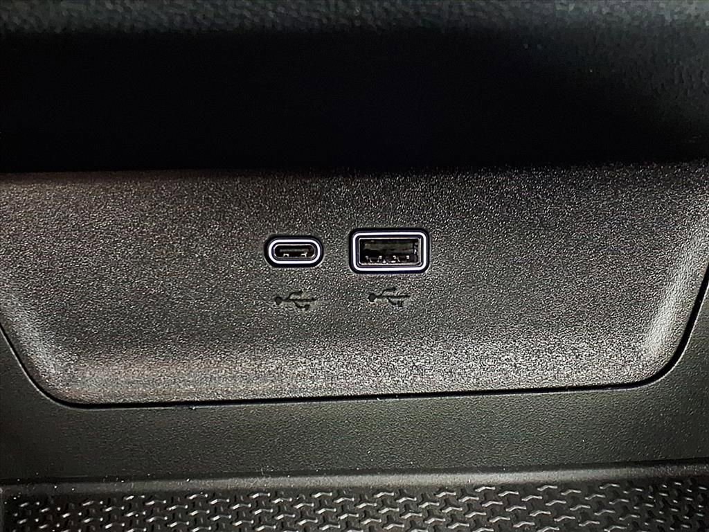 New 2026 Chevrolet Equinox LT w/ Convenience Package II image 42