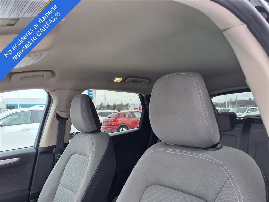 Used 2020 Ford Escape SE image 20
