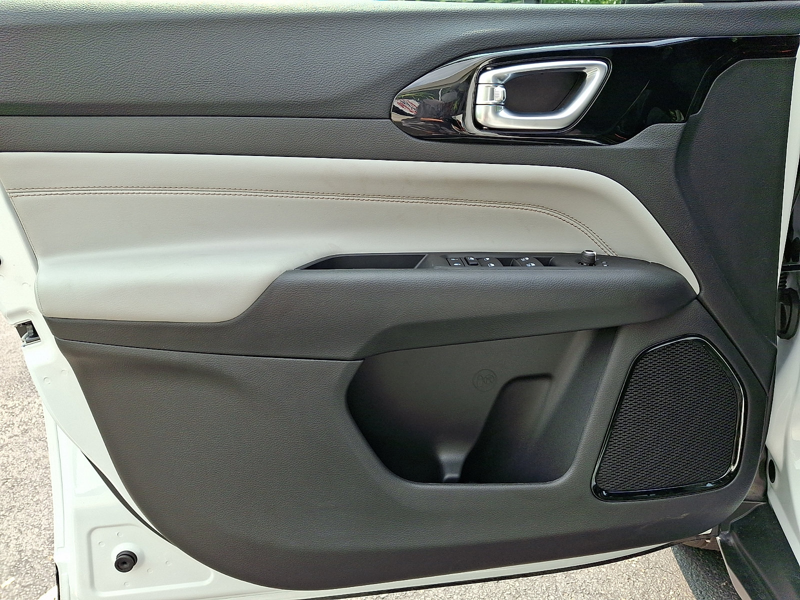New 2026 Jeep Compass Limited AWD/4WD image 8