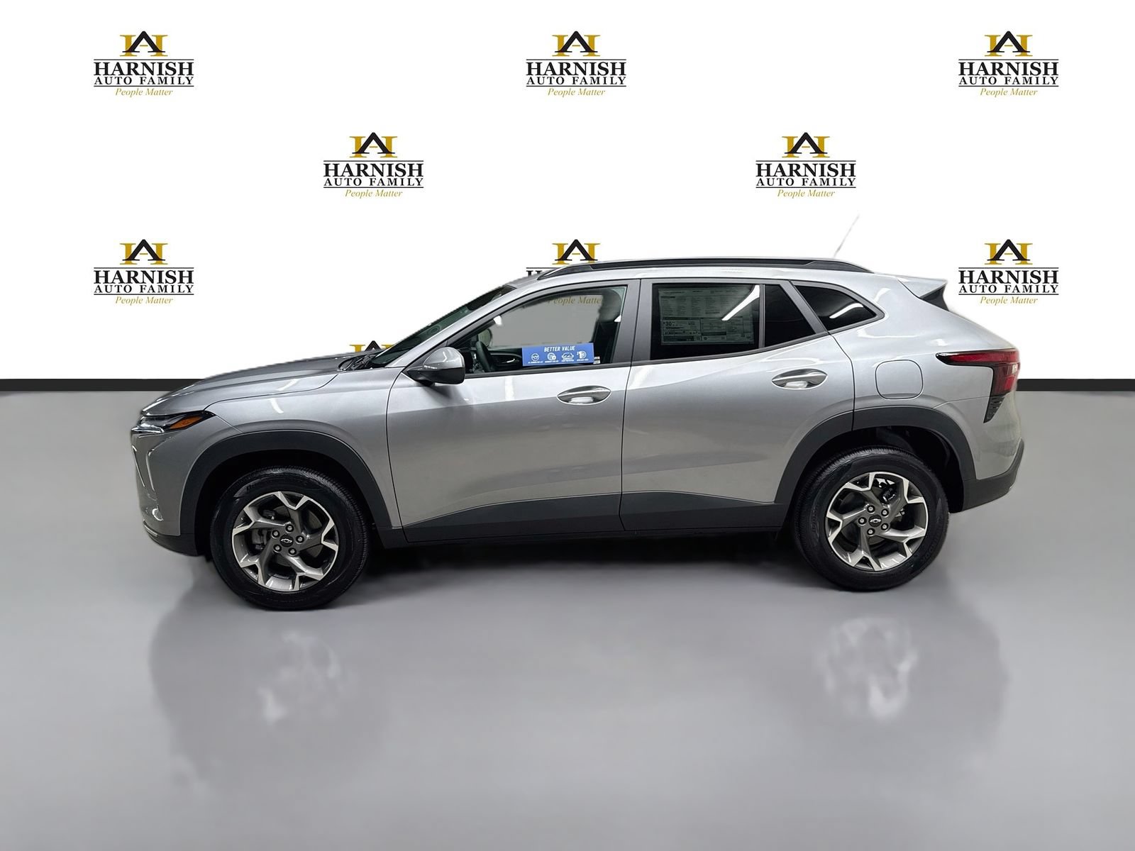 New 2026 Chevrolet Trax LT w/ Driver Confidence Package FWD image 9