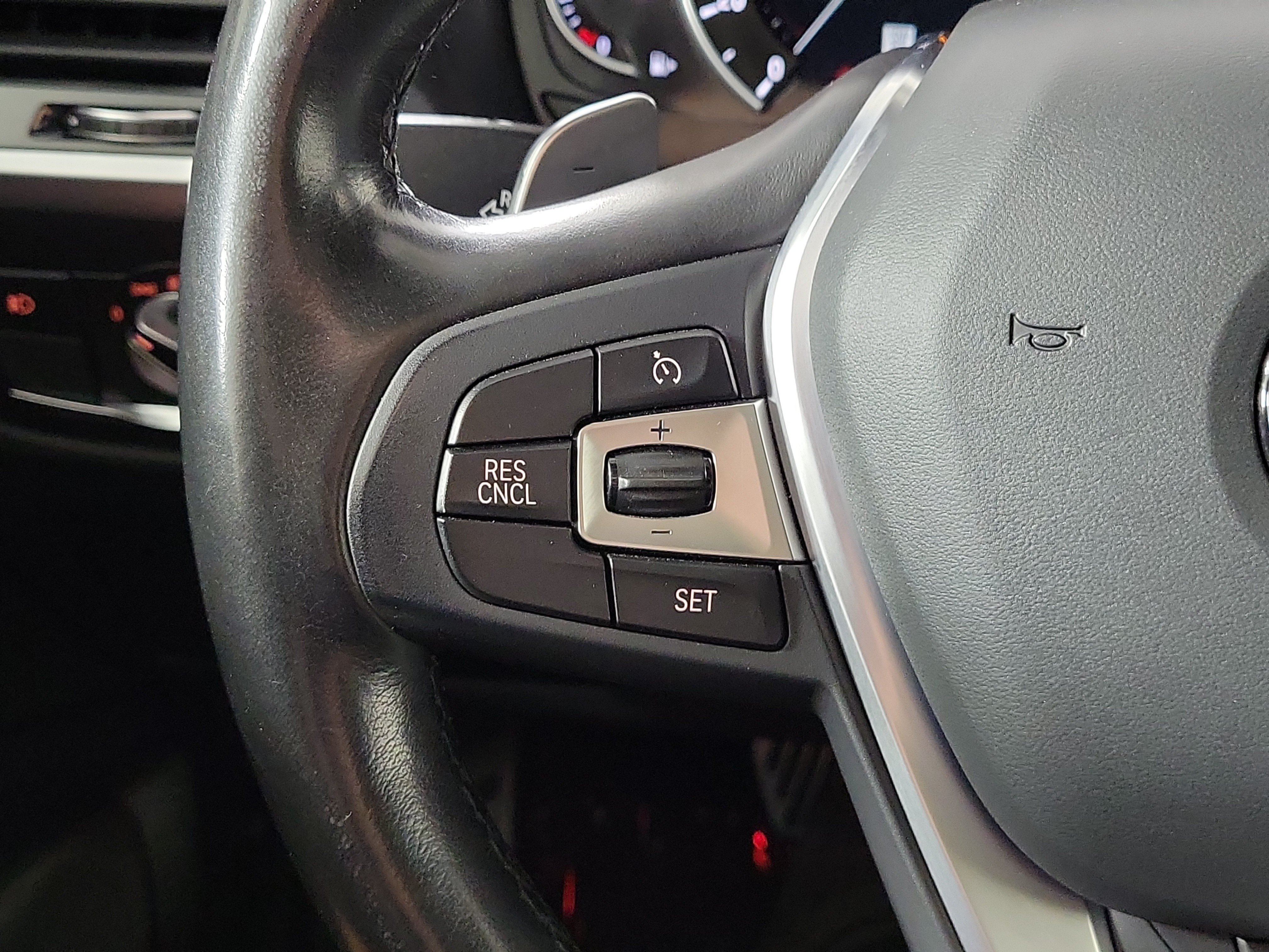 Used 2019 BMW X4 xDrive30i w/ Premium Package AWD/4WD image 13