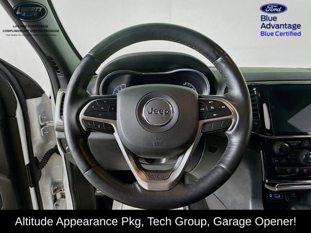 Used 2022 Jeep Grand Cherokee Laredo X image 11