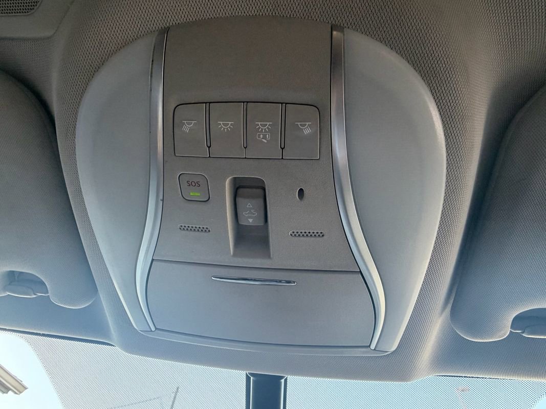 Used 2019 INFINITI QX60 Luxe w/ Sensory Package image 40