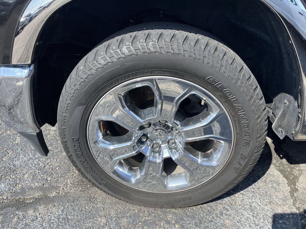 Used 2020 RAM 1500 Big Horn AWD/4WD image 2