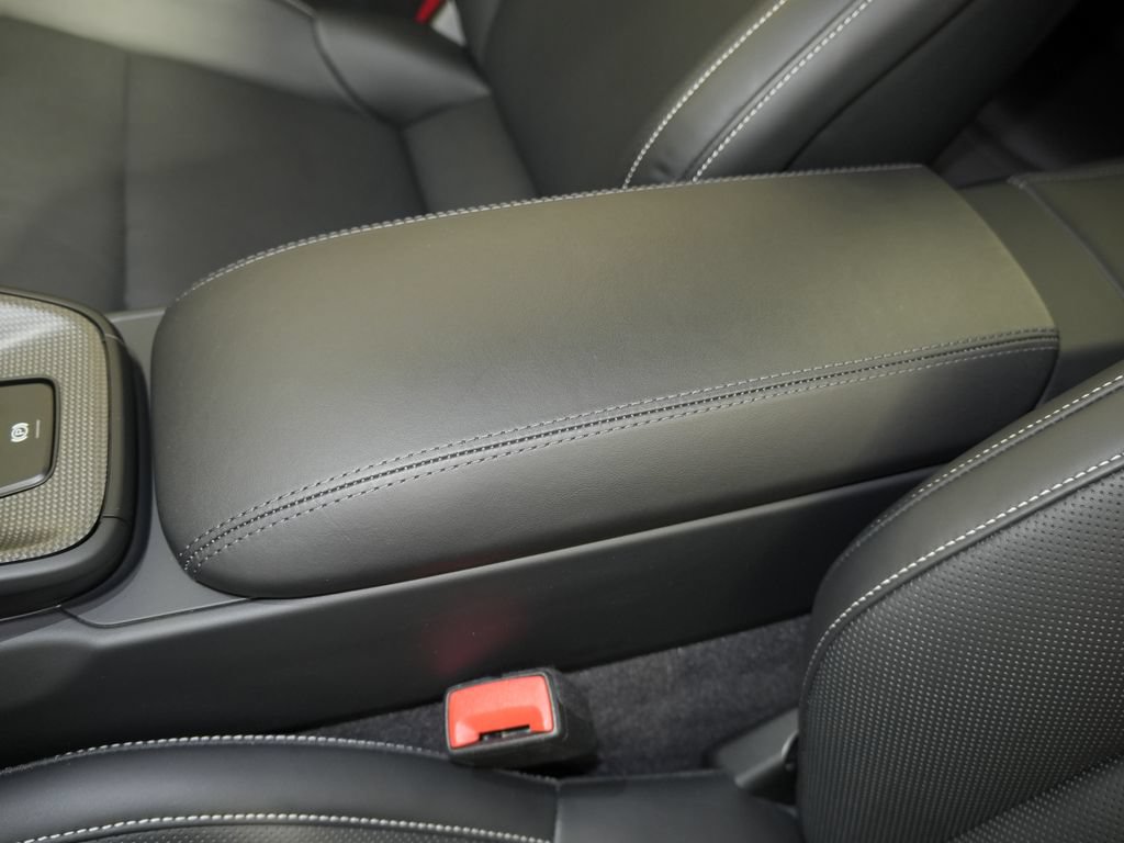 Certified 2022 Porsche 911 Carrera GTS RWD image 43