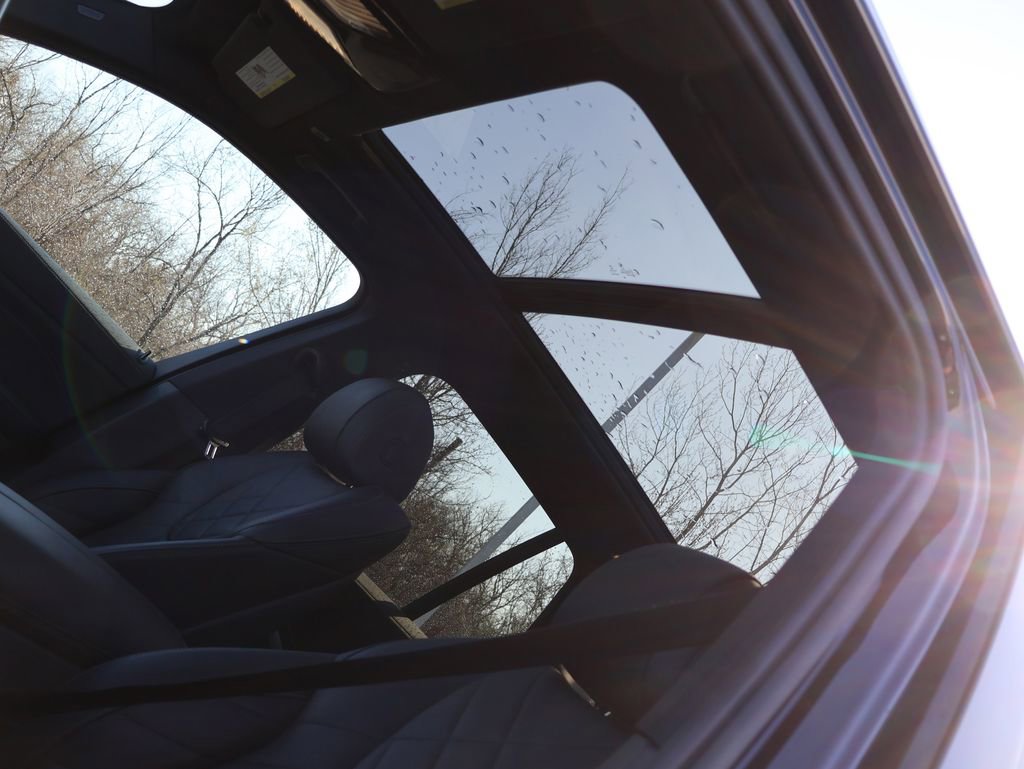 Used 2023 BMW X5 xDrive40i w/ M Sport Package image 46