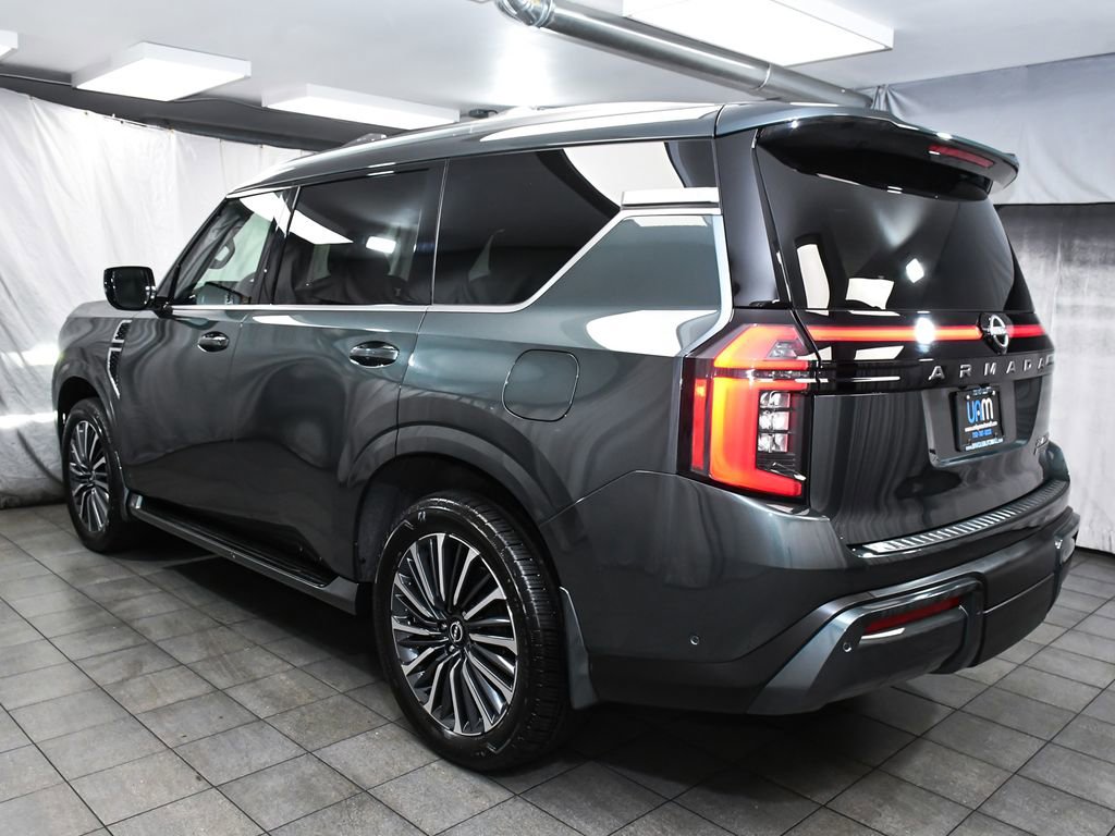 Used 2025 Nissan Armada Platinum Reserve AWD/4WD image 4