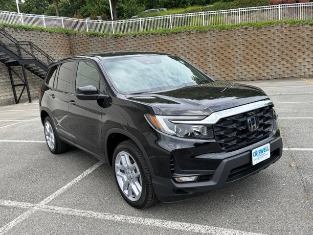 Certified 2025 Honda Passport EX-L image 2
