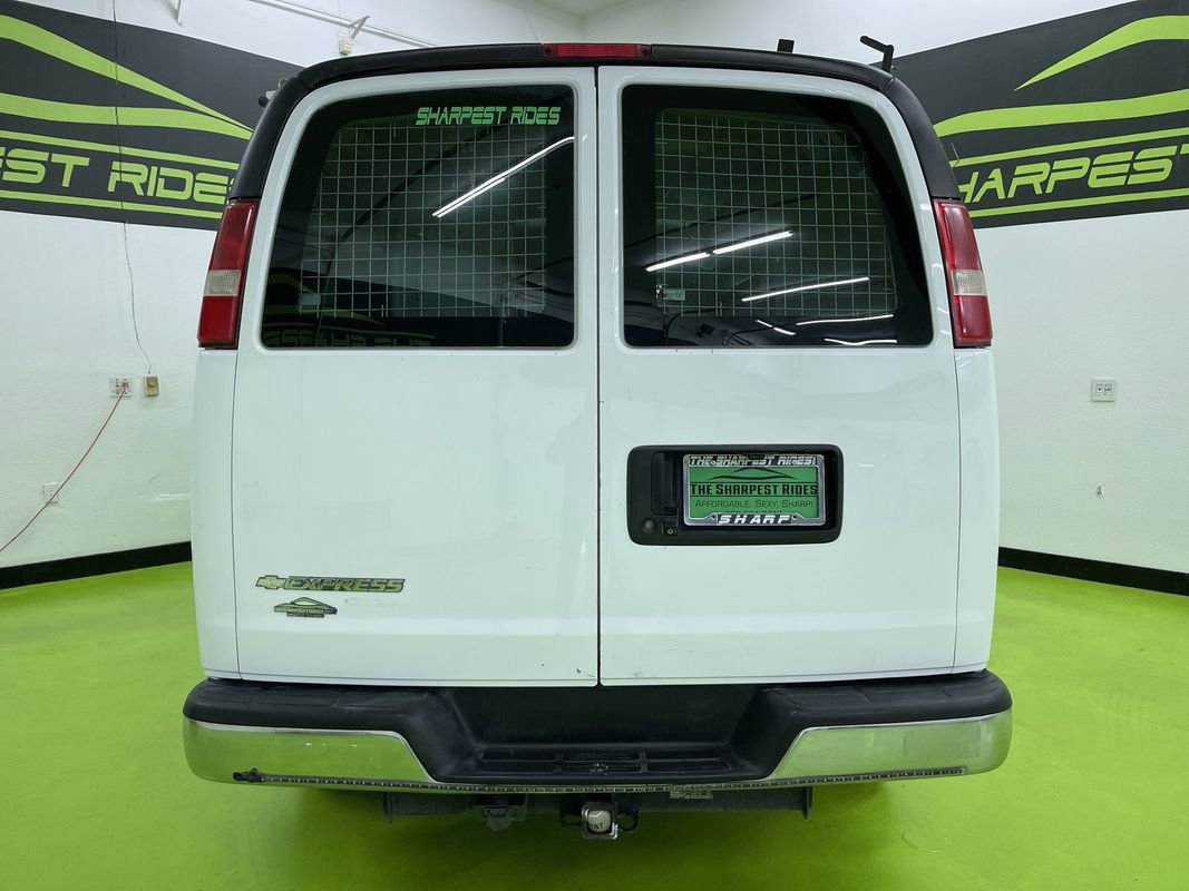 Used 2014 Chevrolet Express 2500 image 8