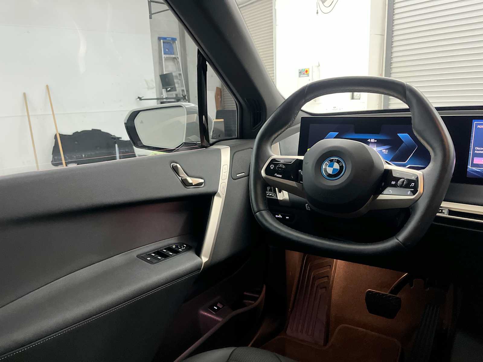Certified 2024 BMW iX xDrive50 w/ Sport Package AWD/4WD image 15