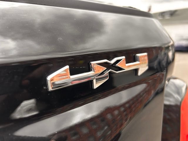 Used 2023 GMC Canyon Elevation w/ Convenience Package AWD/4WD image 10