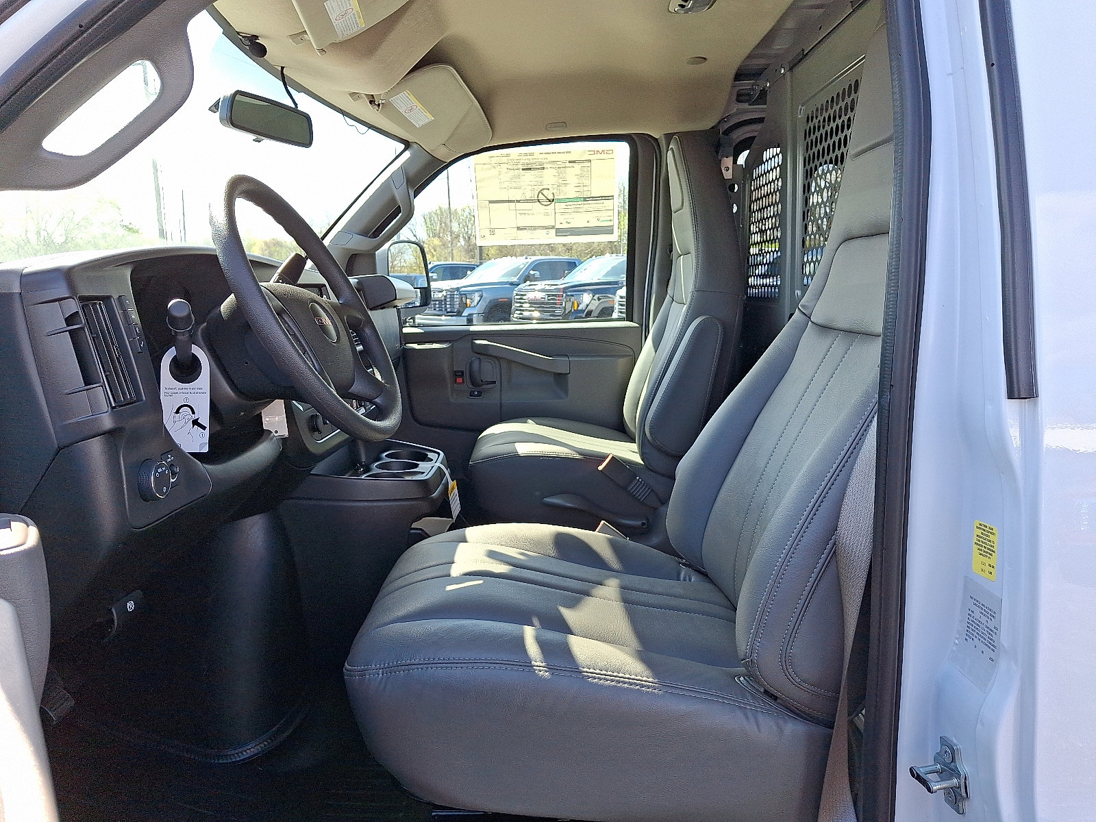 New 2025 GMC Savana 3500 w/ Driver Convenience Package image 12