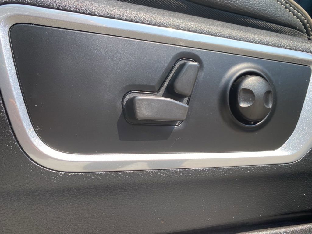 Used 2022 RAM 1500 Laramie image 16