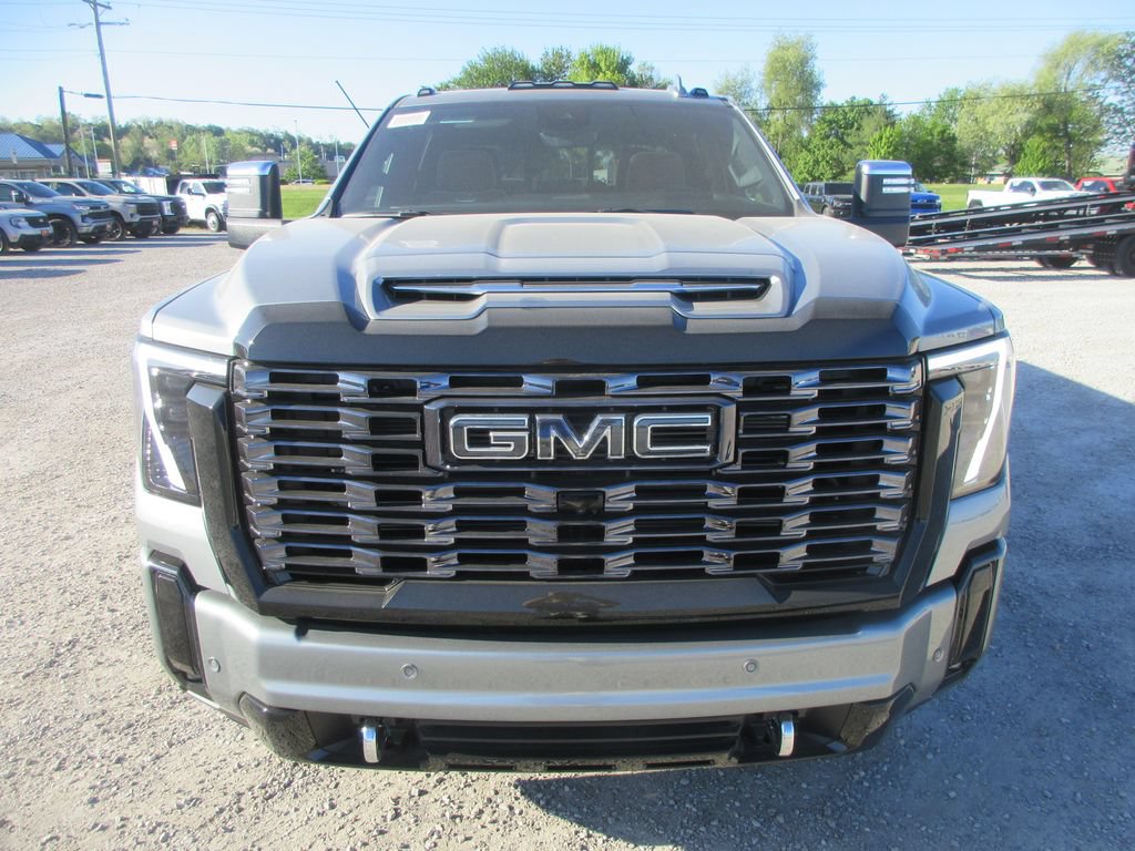 New 2026 GMC Sierra 2500 Denali Ultimate AWD/4WD image 12
