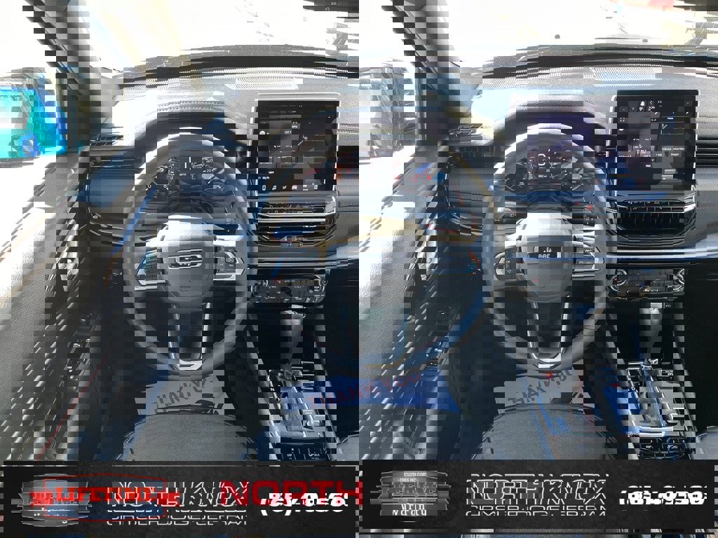 Used 2024 Jeep Compass Trailhawk image 12