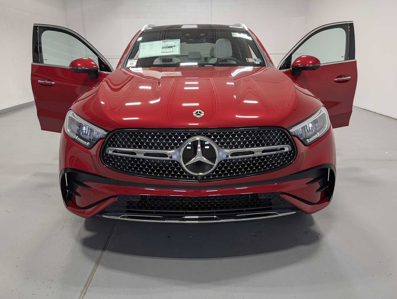 New 2026 Mercedes-Benz GLC 300 4MATIC image 13