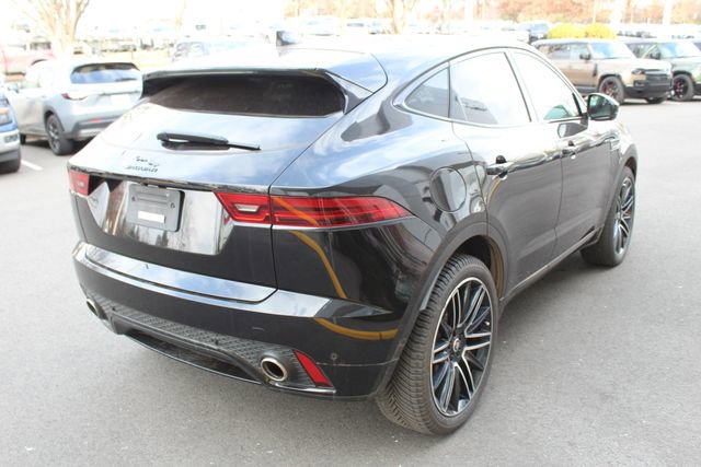 Used 2024 Jaguar E-PACE R-Dynamic SE image 2