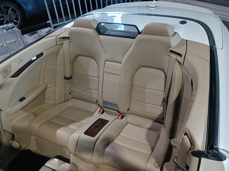 Used 2012 Mercedes-Benz E 350 Cabriolet image 25