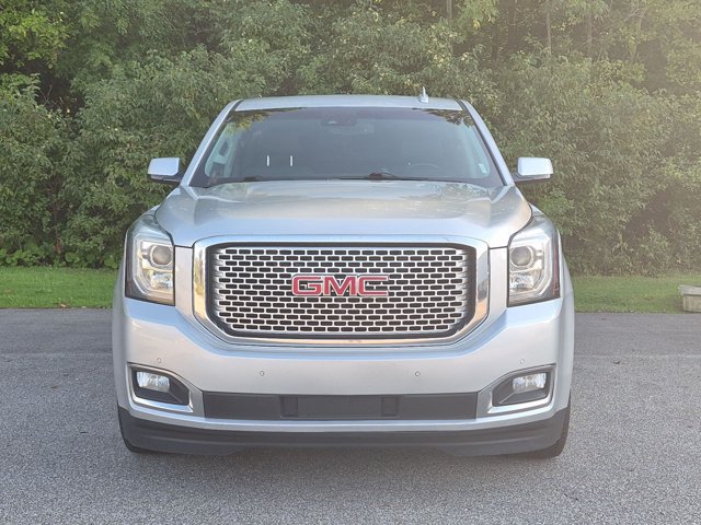 Used 2017 GMC Yukon XL Denali w/ Open Road Package AWD/4WD image 2