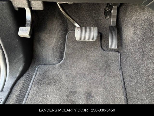 Used 2022 Jeep Grand Cherokee Laredo E AWD/4WD image 21