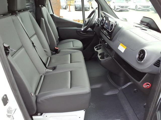 New 2026 Mercedes-Benz Sprinter 2500 image 17