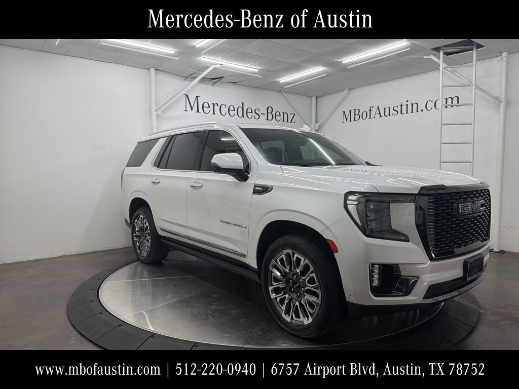 Used 2023 GMC Yukon Denali Ultimate image 1