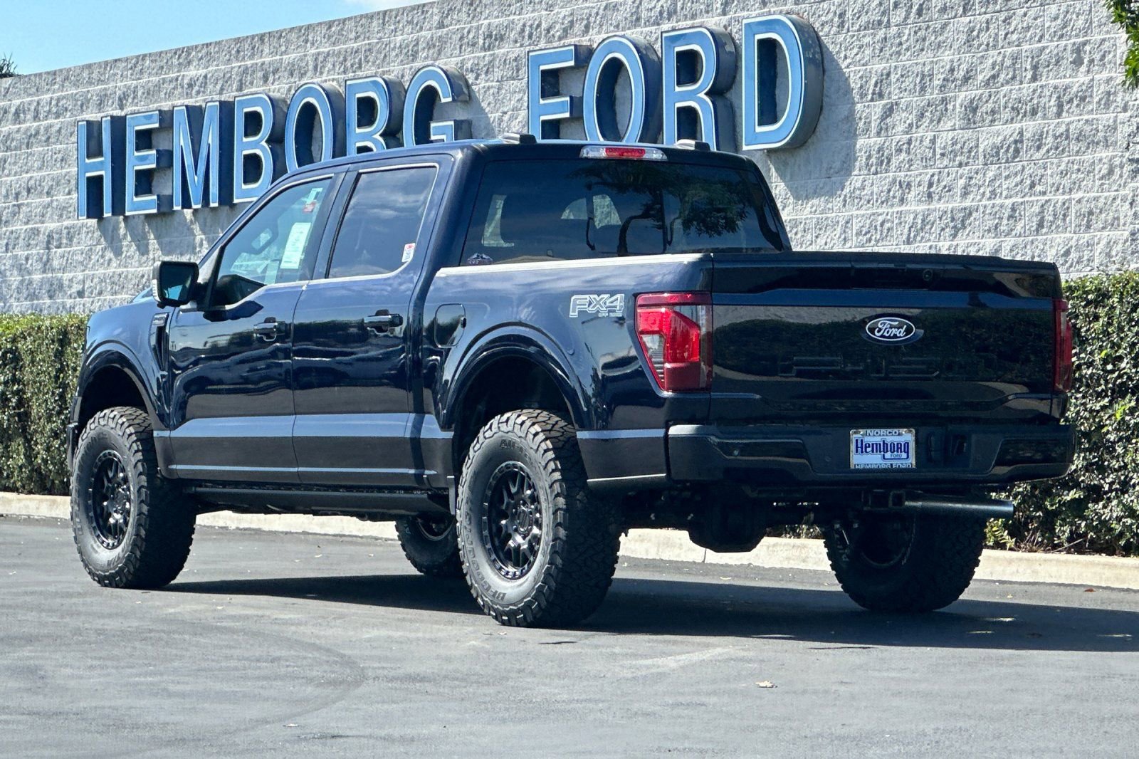 New 2025 Ford F150 XLT w/ Equipment Group 302A MID image 6