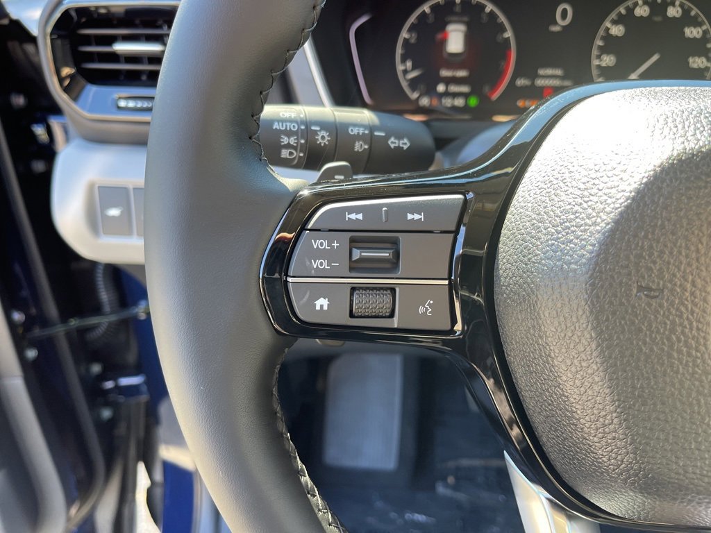 New 2025 Honda Pilot EX-L image 14